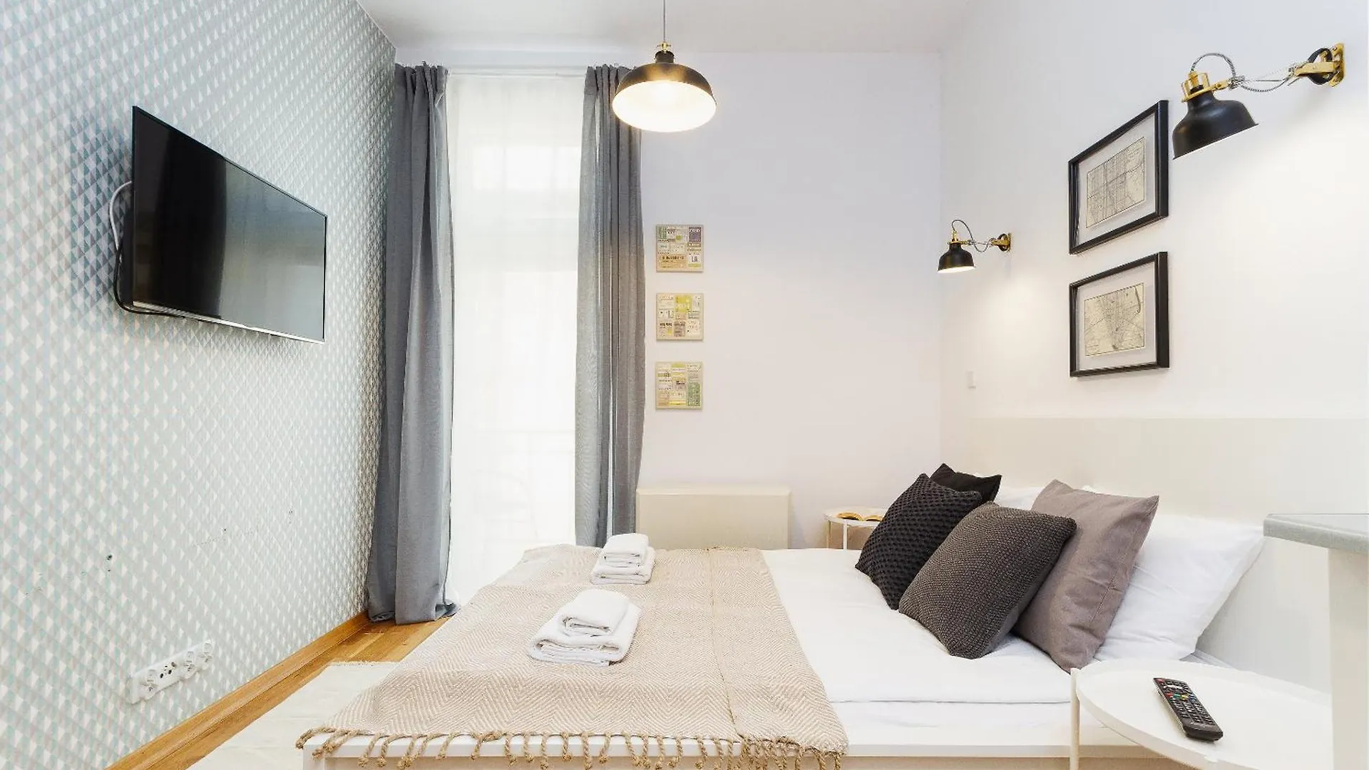 Apartment With Balcony - Rzeszowska 4 Street Krakow Poland